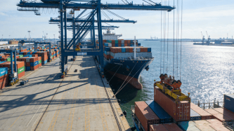 Actionable Procurement Skills to Optimize International Sea Freight and Port Costs
