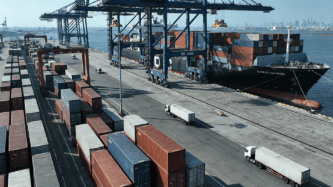 Avoiding Port Bottlenecks: Lessons Learned from Years of Practical Sea Freight and Export Experience