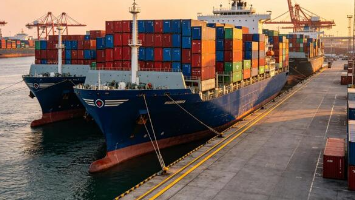 Choosing premium air freight over ocean transport for time critical electronics running from guangzhou to dubai logistics routes