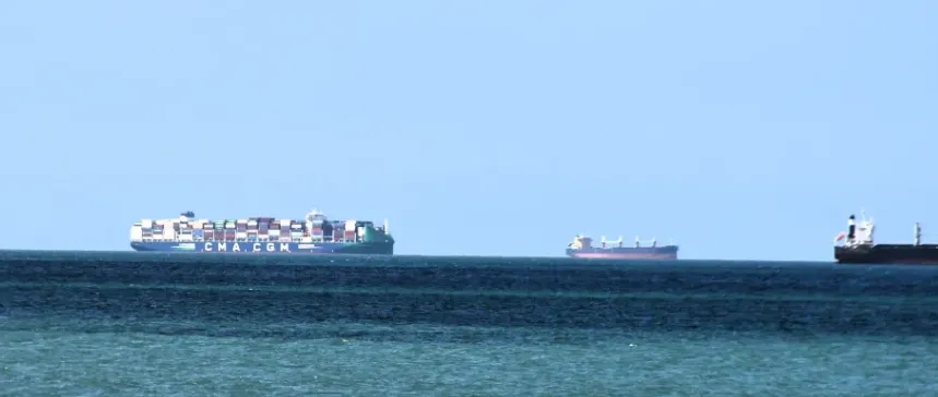 Breaking News: Nearly 100 Containers Lost Overboard! CMA CGM Vessel Suffers Severe Stack Collapse