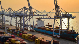 Sea, Rail, and Air: Integrating Multiple Transport Modes to Optimize Freight Lead Times