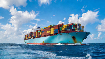 Three China-Linked VLCCs Change Course as Only Nine Vessels Transit the Strait of Hormuz in a Single Day