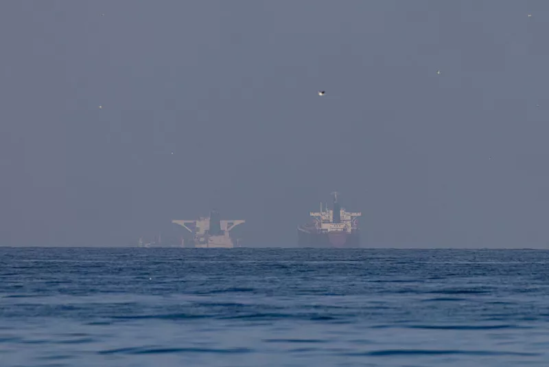 突发!伊朗称霍尔木兹海峡已经关闭