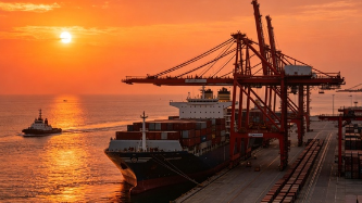 How contract rate negotiations help electronics forwarders lock in stable allocations on taiwan export lines to usa fcl hubs