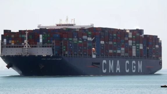 CMA CGM breaks the deadlock: two ships successfully pass through the Suez Canal! Will the tense shipping situation ease from now on