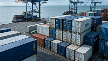 Navigating customs bond updates when coordinating container shipping from china to usa ocean freight strings