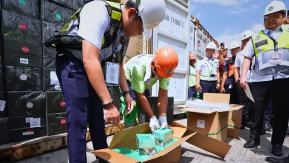 Misdeclaration and Undeclaration! Customs Seizes 2 Containers, Confiscates Large Quantity of Goods Worth Approximately 95 Million!