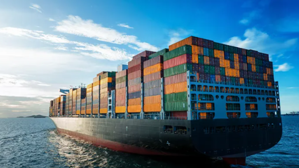 Shipping Market Hit by Unexpected Chill: Risks and Opportunities Behind 10-Week Freight Rate Decline