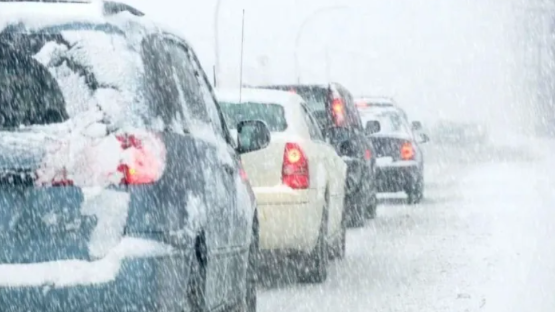 Transport disruptions, multiple routes suspended! The country's traffic is severely restricted due to bad weather.