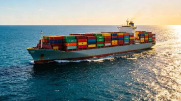 Comparing LCL consolidation freight rates for retail consumer goods moving along direct australia cargo paths to new zealand lanes