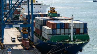 One Service Cut, One Port Added: MSC Uses Blank Sailings to Support Rates While Hapag-Lloyd Expands Coverage as U.S. Trade Capacity Management Becomes More Precise
