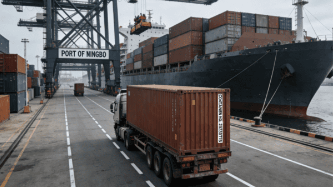 Moving high volume freight smoothly using shared fcl ocean shipping experience from industry veterans