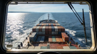 Apparel Export Solutions: Why GOH Sea Freight is the Preferred Choice for Fashion