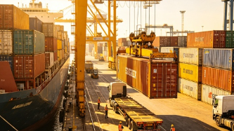 Double Disruption: Chilean Ports and Border Crossing Hit Simultaneously, Hundreds of Trucks Stranded as Logistics Delays Extend into August